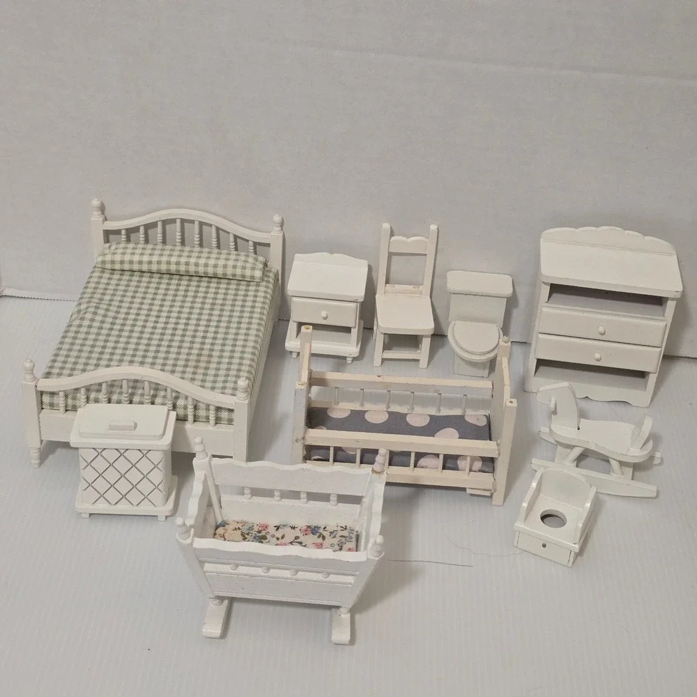 Mixed White Wooden Dollhouse Furniture Set 10pc Fair Condition Incomplete